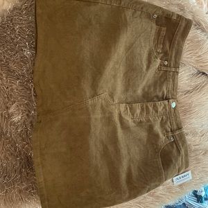 Cute corduroy skirt (Brown) . Size 12